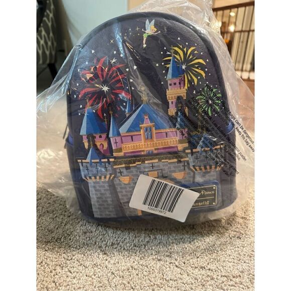 NWT Disneyland Loungefly Mini Backpack - Picture 5 of 5